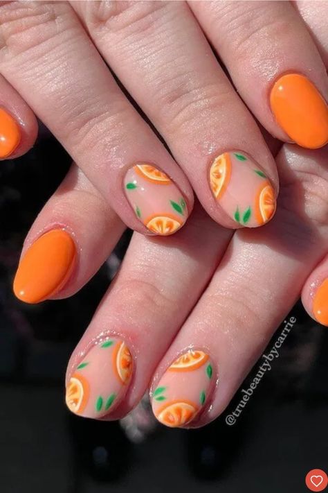 Chic Minimalist Nails, Summer Beach Nails, Short Summer Nails, Nail Polish Colors Summer, Europe 2024, Summer Nail Polish, Summer Nails Beach, 2024 Nails, Summer Nail Designs