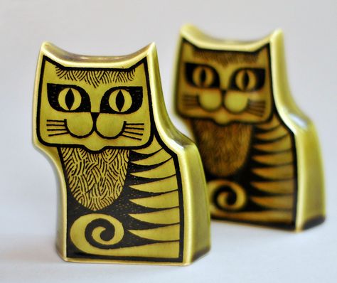 Hornsea Pottery John Clappison, Hornsea Pottery, Ceramic Molds, Cat Figurines, Sculptures Céramiques, Super Cute Animals, Mid Century Ceramics, New Ceramics, Owl Design