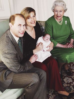 Wessex Family, Louise Mountbatten, Princess Diana And Charles, British Family, Royal King, Princess Diana Photos, English Royal Family, Lady Louise Windsor, Elisabeth Ii