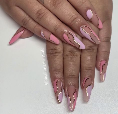 Mother Day Nails Designs Almond, Cute Almond Shape Nails Designs, Purple Pink Almond Nails, Mothers Day Nails Ideas Almond, Almond Nails Abstract Designs, Purple And Pink Nails Ideas, Cute Almond Nails Pink, Cute Long Almond Nails, Cool Almond Nails Designs