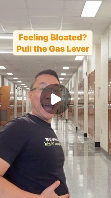 Achieve Integrative Health on Instagram: "Feeling bloated then you want to pull the gas lever. This is for gas stuck in your large intestine. Will do another post for gas stuck in the small intestine, but this post is for the large intestine their are nerves that run along your index finger that are connected to your large intestine so you want to pull a massage around your index finger to stimulate blood circulation to your large intestines. This will initiate the release of gas from your large intestine before you do this make sure you warn the people around you that you are about to release the gas#achieveintegrativehealth #theacusensei" Stretches To Release Gas, Exercise To Relieve Gas, Stretches To Relieve Gas, Stomach Massage For Gas, Accupressure Point For Gas Relief, How To Release Gas From Stomach, Release Gas From Stomach, How To Stop Gas, Stomach Gas Relief