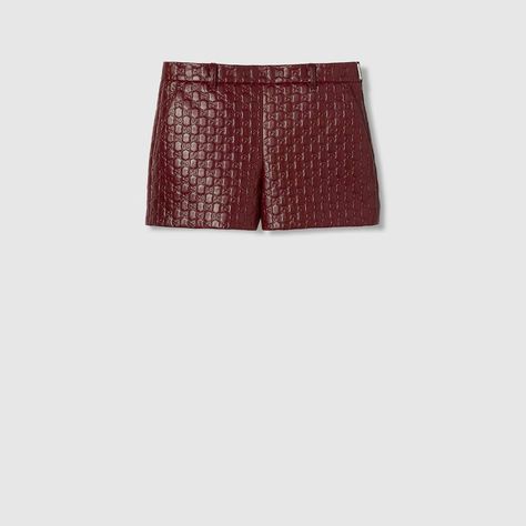 Chic Short Gucci Bottoms, Gucci 2024, Leather Brown Shorts, Luxury Leather Chic Shorts, Gucci Tights Leather Shorts, Luxury High-waisted Leather Shorts, Maroon Leather, Mini Shorts, Leather Shorts