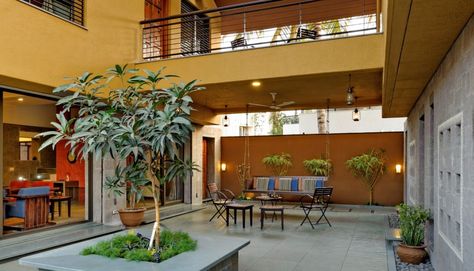 Top 10 Courtyard House In India - The Architects Diary Architect Diary, Courtyard Garden Ideas, Bungalow Plan, Portico Design, The Architects Diary, Urban Apartment, Courtyard House Plans, Courtyard Design, Ethnic Wedding