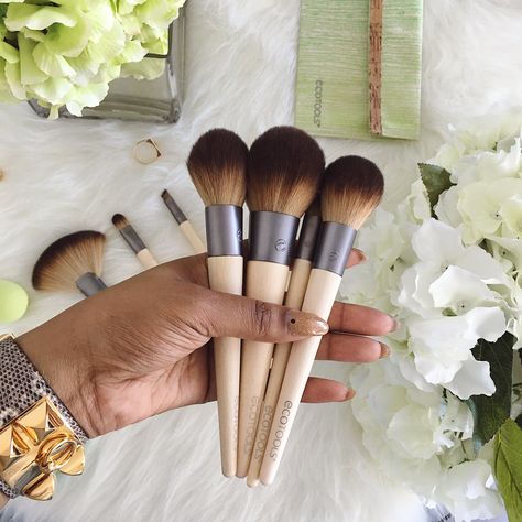 Absolutely loving my new brushes from EcoTools I got them from Ulta Beauty, they are super soft and eco-friendly...definitely a beauty must have. Get them here ---> http://rstyle.me/~9MnQj #ad #ShopYourObsession Beauty Must Haves, Ulta Beauty, Powder Brush, Makeup Brushes, Eco Friendly, Skin, Makeup, Beauty, Quick Saves