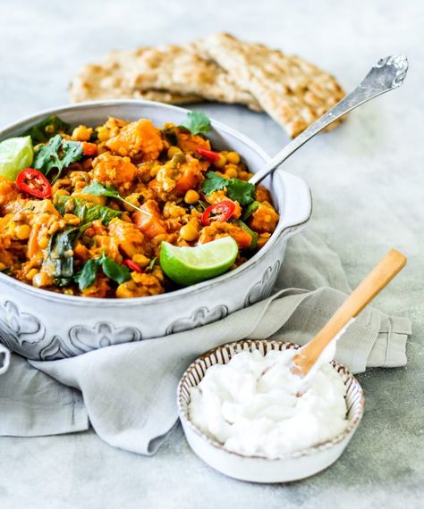 One-pot mixed lentil & butternut squash dahl - The Gut Health Doctor Dahl Recipe, Butternut Squash Cubes, One Pot Dishes, Green Lentils, Vegetable Puree, Plant Based Eating, Vegetarian Dishes, One Pot Meals, Butternut Squash