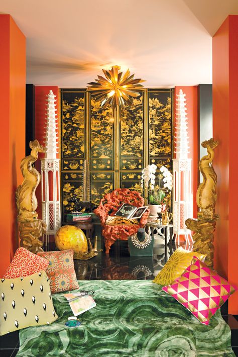 You just build it................. Hutton Wilkinson, Interior Design Vignette, Botanical Bedroom, Tony Duquette, Doris Duke, Duchess Of Windsor, Regency Decor, Exotic Homes, Hollywood Regency Decor