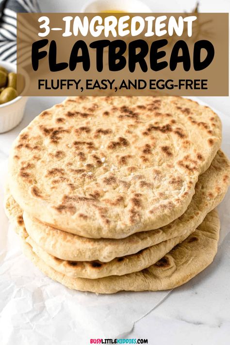 3-Ingredient Flatbread Flatbread No Yeast, Yogurt Flatbread, Flatbread Pizzas, Easy Flatbread Recipes, Yeast Free Breads, Easy Flatbread, Pita Bread Recipe, Homemade Flatbread, No Yeast Bread