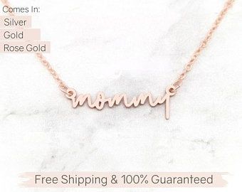 New mom gift | Etsy Handwritten Jewelry, Aunt Necklace, Write The Word, Initial Heart Necklace, Custom Bar Necklace, Mommy Necklace, Mommy Jewelry, Mountain Jewelry, Gift For Aunt