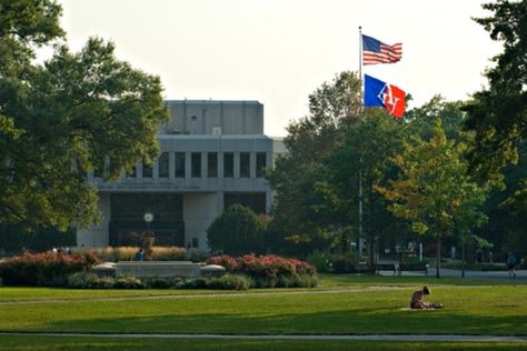 American University Washington Dc, University Washington, College Vision Board, Grand Canyon University, University Of Paris, College Tour, University Dorms, College Visit, Student Government