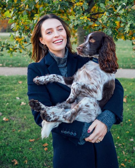 Deliciously Ella on Instagram: “Favourite pic with my best guy 🐶🐶🐶 @mr_austin_mills made the cover of @healthyfoodmag and he’s pretty excited about it 😂 I’ve taken over…” Ella Mills, Best Guy, Deliciously Ella, Healthy Food Guide, Capsule Wardrobe Work, The Ego, Recipe For Success, Food Guide, Happy Dogs