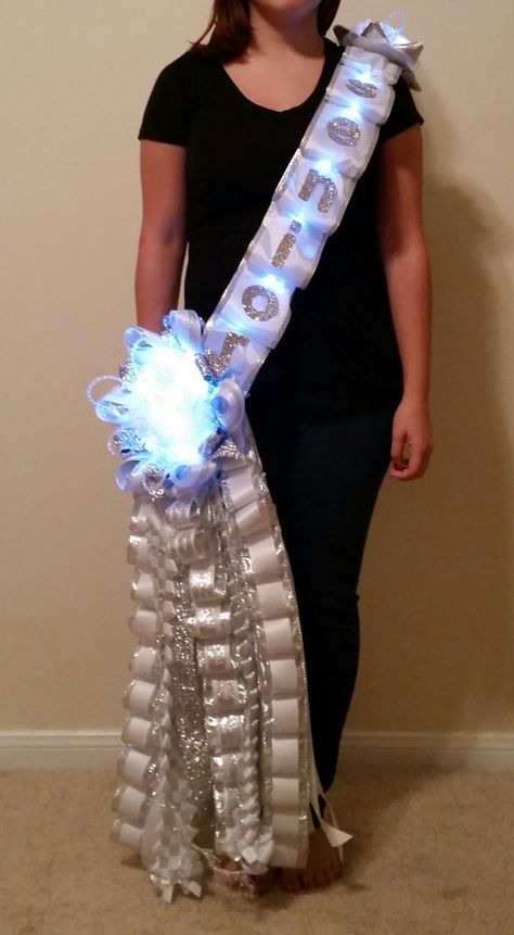 Senior Homecoming Mum Sash with Lights - Ready To Ship Mum Sash, Mums For Homecoming, Homecoming Mums Ideas, School Mums, Texas Mums, Hoco Mums, Senior Mums, Homecoming Mum Ideas, Senior Homecoming