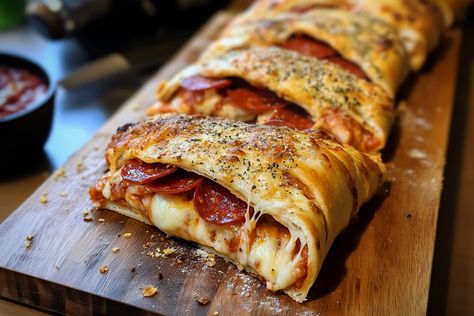 Cheesy Pepperoni Stromboli Pepperoni Stromboli, Homemade Stromboli, Turkey Pepperoni, Classic Pizza, Pizza Toppings, Shredded Mozzarella, Pizza Dough, How To Dry Oregano, Mozzarella