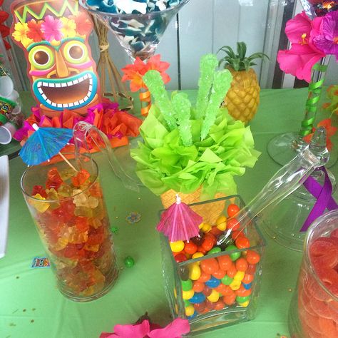 Hawaiian candy table, luau candy table, candy buffet, candy table Luau Candy Table Ideas, Hawaiian Candy Table Ideas, Luau Party Candy Table Ideas, Hawaiian Theme Buffet Table, Moana Sweet Table Ideas, Luau Dessert Table Sweets, Moana Sweets Table, Moana Table Set Up, Hawain Party