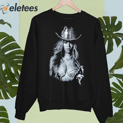 Beyonce Fans, Crazy Fans, Tshirt Outfits, Black Girls Hairstyles, World Tour, Beyonce, Girl Hairstyles, Online Store, Long Sleeves