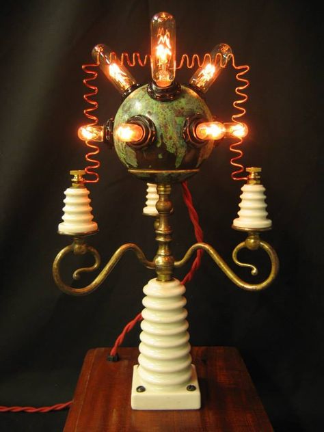 Steampunk Electricity, Décor Steampunk, Steampunk Lights, Electric Insulators, Steampunk Shop, Steampunk Lamps, Lampe Steampunk, Steampunk Gadgets, Steampunk Tendencies