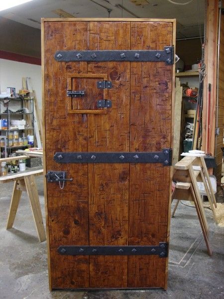 . Pintu Ganda, Rustic Wood Doors, Reclaimed Wood Door, Cool Doors, Rustic Doors, House Doors, Old Doors, Unique Doors, Interior Barn Doors