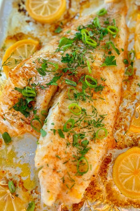 Lemon Garlic Butter Baked Cod Garlic Butter Baked Cod, Butter Baked Cod, Butter Fish Recipe, Oven Baked Cod, London Broil Recipes, Lemon Garlic Butter Sauce, Cod Fillets, Cod Fish Recipes, Fish Recipes Baked