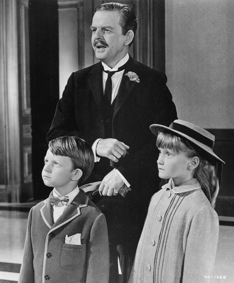 David Tomlinson, Walt Disney Pictures, Disney S, Mary Poppins, Disney Films, Disney Pictures, Golden Age, Disney Movies, Walt Disney