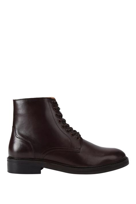 From KG Kurt Geiger, these Denny ankle boots are made from leather with lace-up fastening and bronze eyelids.