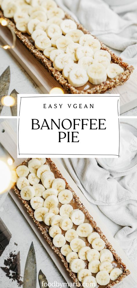 Vegan Banoffee, Vegan Banoffee Pie, Banoffee Cake, Banoffee Pie Recipe, Caramel Ingredients, Dessert Vegan, Raw Vegan Desserts, Peach Syrup, Banoffee Pie