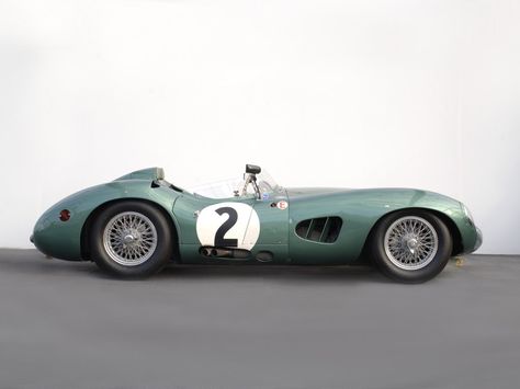 aston martin Aston Martin Dbr1, Aston Martin Db2, Stirling Moss, Aston Martin V12, Vintage Sports Cars, Car Drawing, Carroll Shelby, Vintage Race Car, British Cars