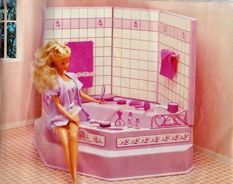 Barbie Bath, Barbie Bathroom, Barbie 80s, St Claire, 90s Toys, Barbie Toys, Barbie Vintage, Fashion Royalty Dolls, Barbie Dream