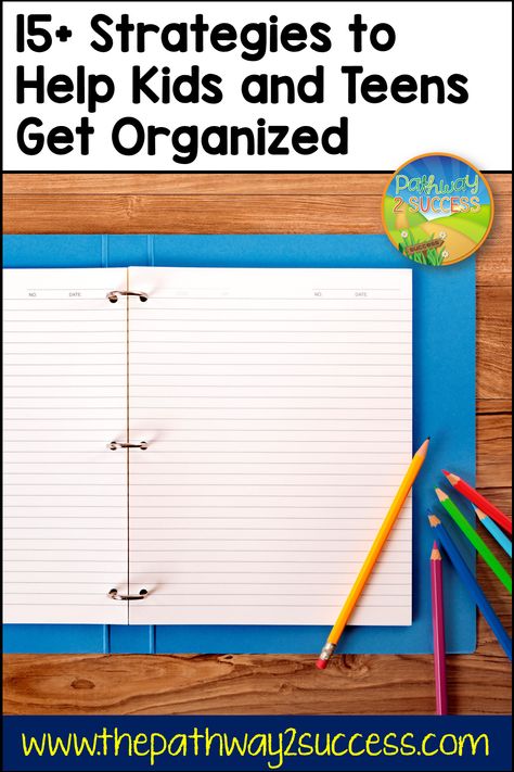 It's no secret that kids and teens need a boost with organization skills! It's an executive functioning skill we're all building over time. From keeping a tidy workspace during school to organizing their own bedroom and personal spaces, children and young adults need strategies to stay neat and organized! This article is filled with strategies for teachers to help their learners stay organized now and in the future. Homework Binder, Life Skills Kids, Homework Folder, Teaching Organization, Teacher Board, Executive Functioning Skills, Classroom Calendar, Schedule Organization, Organization Skills