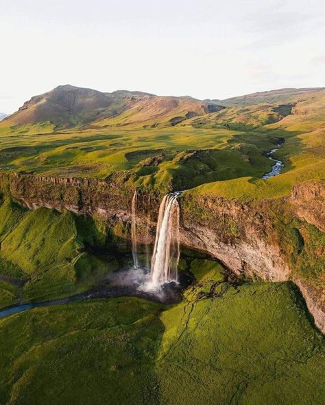 Enchanted Places, Seljalandsfoss Waterfall, Scott Walker, Teaching Geography, Natural Inspiration, Iceland Photography, Iceland Waterfalls, Wonderful Nature, Belle Nature