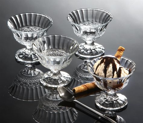 AmazonSmile: Renaissance Ice Cream Cup (Set of 4) $10 Parfait Cups, Ice Cream Bowls, Ice Cream Cups, Glass Dessert Bowls, Ice Cream Cup, Ice Cream Bowl, Easy Thanksgiving, Pottery Crafts, Great Desserts