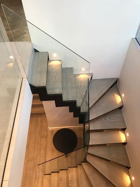 Stairs Glass Railing Design, Duplex Staircase Design, Glass Bannister, Frameless Glass Balustrade, Staircase Design Modern, Glass Splashbacks, Bespoke Bathroom, Shower Screens, Glass Stairs