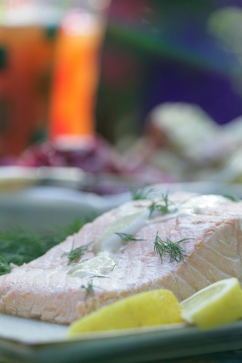 Cold Poached Salmon, Sweet Mustard Sauce, Dill Mustard Sauce, Salmon With Dill, Mustard Sauce Recipe, Maple Chicken, Cured Salmon, Easy Roast Chicken, Poached Salmon