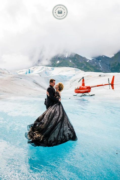 Get inspired by this stunning Alaska elopement among the glaciers and alpine lakes. This couple had a multi-day elopement in Alaska, complete with a mountain top ceremony, helicopter, dogsledding and horseback riding. Photo by Sam Starns LLC. Alaska Wedding Dress, Glacier Wedding, Helicopter Elopement, Glacier Elopement, Alaska Elopement, Alaska Photography, Alaska Glaciers, Alaska Wedding, Alaska Adventures