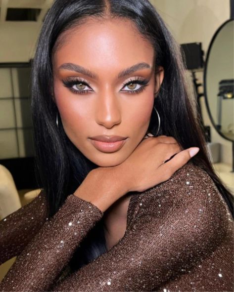 Rafael Cardigan Jasmine Tookes Instagram, Sydney J Harper, Glam Wedding Makeup, Cherry Lips, Makeup Lessons, Editorial Hair, Black Women Makeup, Elegant Makeup, Glamour Makeup