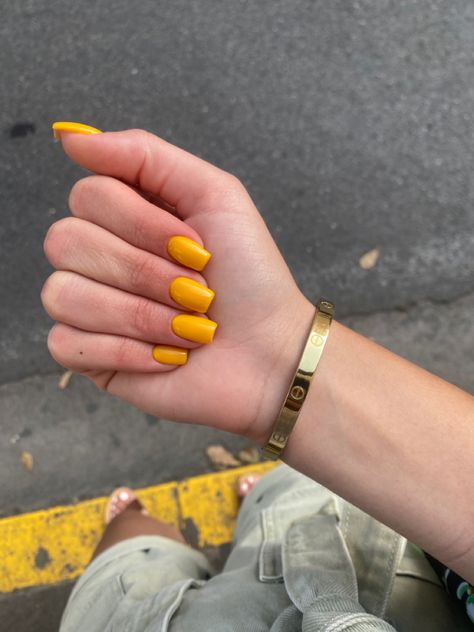 Yellow Nails Mustard, Honey Nails Color, Fall Yellow Nails Acrylic, Yellow Nail Polish Ideas, Mustard Colored Nails, Yellow Mustard Nails, Gold Yellow Nails, Golden Yellow Nails, Mustard Color Nails