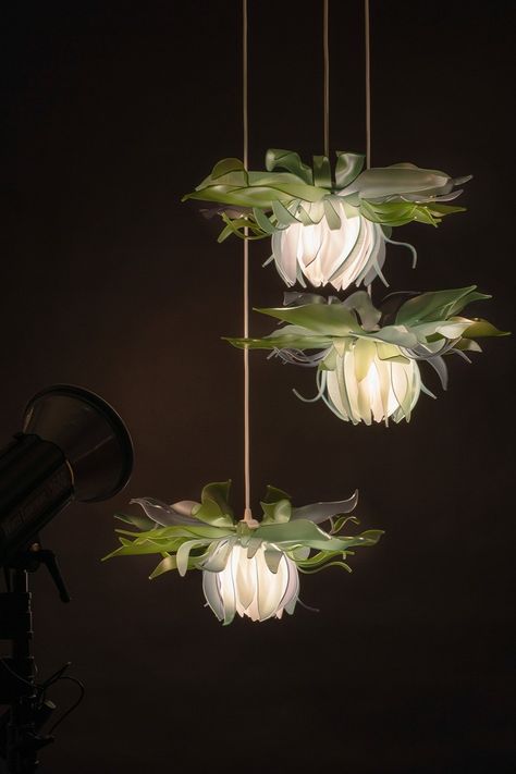 Lotus Light Fixture, Cool Light Fixtures Bedroom, Quirky Light Fixtures, Hanging Flower Lights, Whimsical Ceiling Light, Pretty Light Fixtures, Unique Bedroom Lighting, Flower Ceiling Lamp, Unique Ceiling Lights