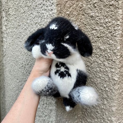 Knitted toys Crochet Bunny Realistic, Toys For Dogs Diy, Knitted Baby Toys, Holland Lop Bunny, Holland Lop Bunnies, Lop Bunny, Knit Bunny, Knitted Rabbit, Stuffed Rabbit