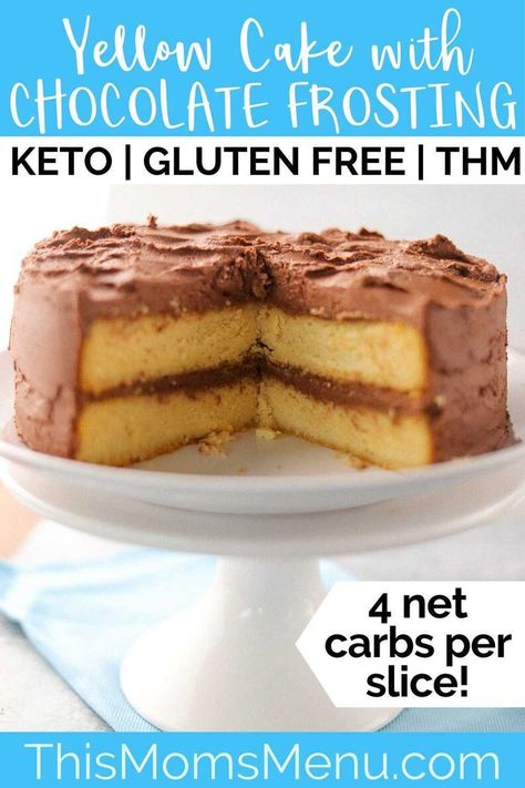 Keto Yellow Cake, Yellow Cake With Chocolate Frosting, Creamy Chocolate Frosting, Cheesecake Ideas, Brownie Ideas, Cake With Chocolate Frosting, Classic Birthday, Low Carb Cheesecake, Low Carb Sweeteners