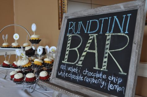 Bundtini Bar - Nothing Bundt Cake Nothing Bundt Cake Display, Bundtinis Display, Bundtini Wedding Display, Bundt Cake Wedding Display, Nothing Bundt Cake Wedding, Bundt Cake Wedding, Mini Bunt Cake, Bbq Party Food, Cake Displays