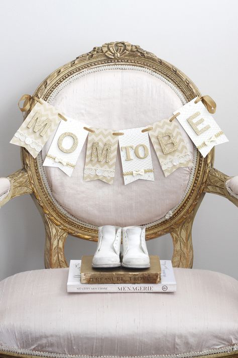 Mom To Be Chair Decoration Ideas, Mom To Be Chair, Paige Smith, Baby Shower Chair, March Baby, Baby Shower Woodland Theme, Shower Chair, Baby E, Mom To Be