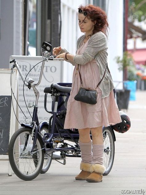 Helena Carter, London Shops, Helen Bonham, Marla Singer, Helena Bonham, Bonham Carter, Helena Bonham Carter, Quirky Fashion, Estilo Punk