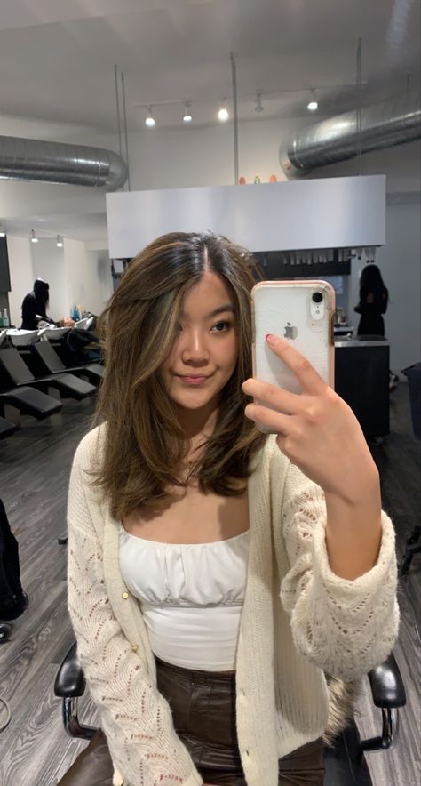 Medium Hair Balayage Asian, South East Asian Hair Color, Hair Color Ideas Filipina, Medium Brown Hair Asian, 90s Layered Hair Asian, Asian Subtle Highlights, Hair Layers Asian, Short Hair Balayage Asian, Asian Brown Highlights