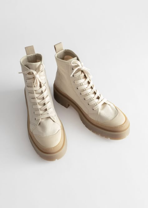 Platform Heeled Boots, Boots Cream, Instagram Filler, Cream Boots, Platform Heels Boots, Shoe Inspo, Puma Platform Sneakers, Dream Shoes, Fashion Story