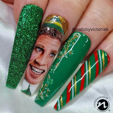 Buddy The Elf Nails Designs, Elf Movie Nails, Buddy The Elf Nails, Polar Express Nails, Elf Nails Designs, Elf Nails, Elf Glitter, Kanye West Wallpaper, Misfit Toys