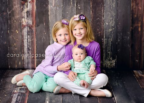 Caralee Case Photography. Baby and Child Sibling Pictures. Maybe different colours. Three Sisters. Siblings Photography, Sibling Photography Poses, Cousin Photo, Case Photography, Sibling Pictures, Sister Photography, Sibling Poses, Children Photography Poses, Sibling Photography