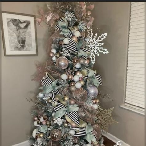 Pink And Mint Christmas Tree, Mint Green Christmas Decor, Decorating Home For Christmas, Christmas Home Ideas, Pink And Green Christmas Tree, 6ft Christmas Tree, Christmas Decoration Ideas, Decorating Home, Green Christmas Tree