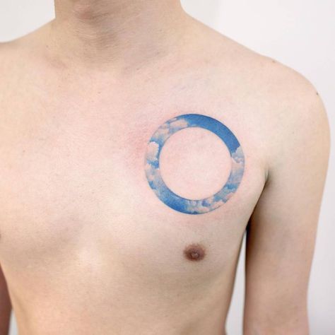 Sky circle tattoo on the chest. Tattoo Artist: Doy Circular Tattoo Designs, Circle Tattoo Design, Circular Tattoo, Realistisches Tattoo, Small Sister Tattoos, Small Tattoo Placement, Flamingo Tattoo, Small Shoulder Tattoos, Small Quote Tattoos