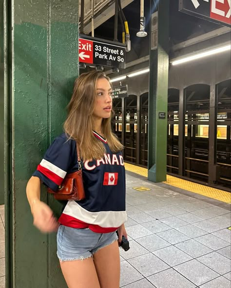 Sydney Serena, Casual Chic Outfit, Outfit Goals, Insta Photo Ideas, School Outfit, Festival Outfit, Cute Casual Outfits, Date Night Outfit, New York Fashion