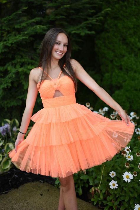 This Light Orange Ruffle Mini Homecoming Dress is the perfect blend of playful and elegant. The light orange color and ruffled design add a touch of fun to the classic mini dress silhouette. Made with high-quality materials, it is comfortable to wear and perfect for any homecoming event. Details: Dress Style: A-Line Color: Light Orange Sleeves: Sleeveless Back Style: Zipper Homecoming Dresses Bodycon, Light Orange Color, Mini Homecoming Dress, Pretty Bridesmaid Dresses, Tiered Prom Dress, One Shoulder Prom Dress, Short Homecoming Dresses, Mini Homecoming Dresses, Satin Homecoming Dress