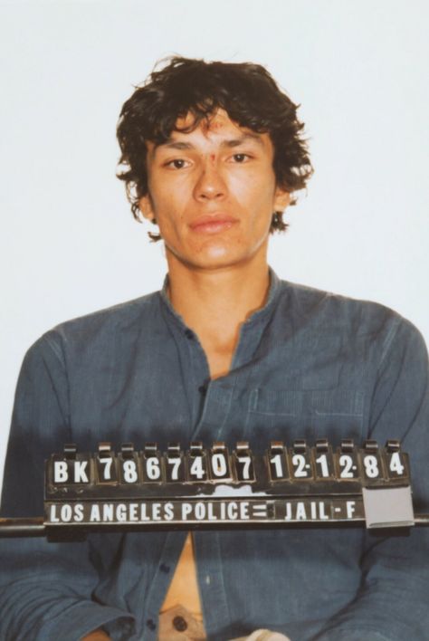 Richard Ramirez - Wikipedia The Night Stalker, Night Stalker, John Wayne Gacy, San Quentin, Ted Bundy, Evil People, John Wayne, American Horror, Mug Shots