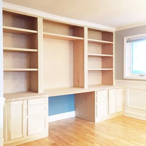 Built In Bookshelves, Home Office Furniture Design, Office Built Ins, Office Furniture Design, Office Makeover, Small Home Office, Built In Bookcase, Craft Room Office, Built In Cabinets